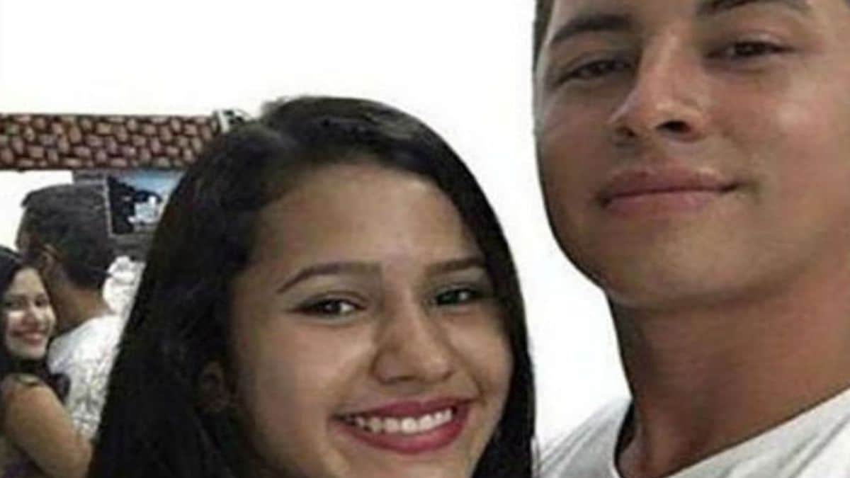 19χρονη ανέβασε μια selfie με το αγόρι της και αμέσως τα σχόλια πήραν «φωτιά» – Προσέξτε την λίγο καλύτερα… Θα εκπλαγείτε