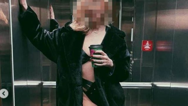 Γνωστή Ελληνίδα στο ασανσέρ μόνο με τα εσώρουχα και γούνα (ΦΩΤΟ)