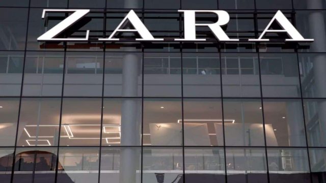 Στα ZARA θα βρείτε το πιο trendy μπουφάν για το 2023 μόνο με 17,99 ευρώ
