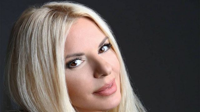 «Ξεγύμνωμα» από την Αννίτα Πάνια: «Νομίζω ότι ήμουν μεγάλο ψώνιο όταν…»