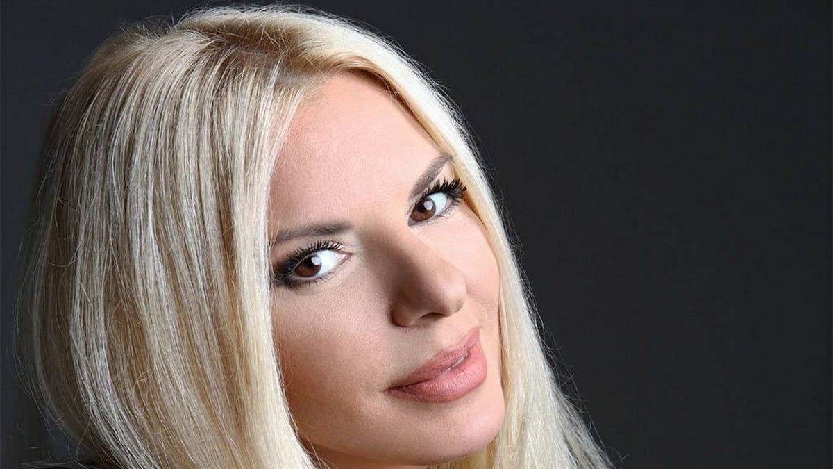 «Ξεγύμνωμα» από την Αννίτα Πάνια: «Νομίζω ότι ήμουν μεγάλο ψώνιο όταν…»
