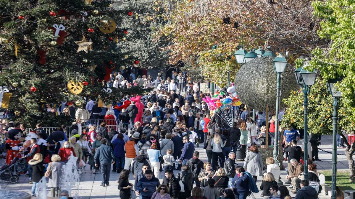 Απογραφή 2021: Αυτός είναι ο επίσημος πληθυσμός της Ελλάδας – Γιατί άλλαξαν και ποιες είναι οι τελικές εκλογικές έδρες