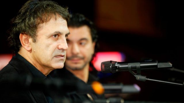 Για εκείνον θα έπεφτε στη…φωτιά: Αυτός ήταν ο άγνωστος αδερφός του Γιώργου Νταλάρα (photos)