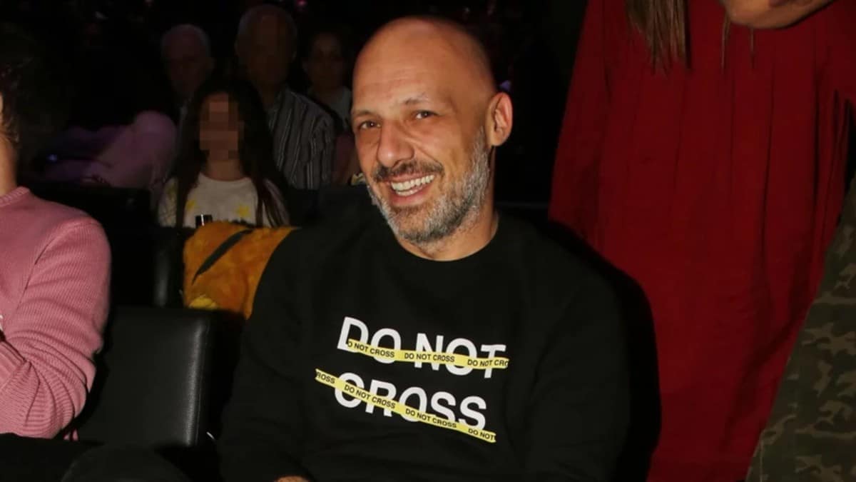 «Ξεγυμνώθηκε» ο Νίκος Μουτσινάς: «Ο πρώην μου έχει περάσει δύσκολα…»