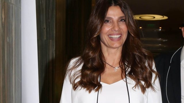 «Κατουρημένη» απ’ τη χαρά της η Πόπη Τσαπανίδου: Η νέα φωτογραφία με τον εγγονό της και η ευχή για το νέο έτος