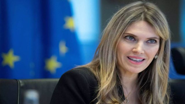 Επείγον έγγραφο Βουρλιώτη στον Παναμά για την υπόθεση της Καϊλή: Έρευνα για εμβάσματα 20 εκατ. ευρώ!