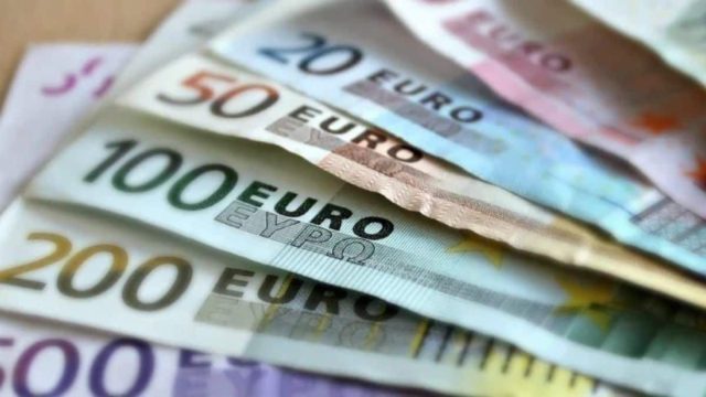 Έκτακτο 400ευρώ χριστουγεννιάτικο επίδομα για ανέργους – Η προθεσμία κατάθεσης των δικαιολογητικών