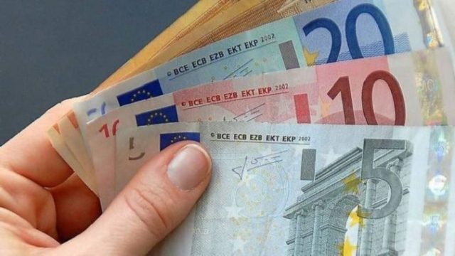 Επίδομα 200 ευρώ για μακροχρόνια ανέργους – Αναλυτικά οι προϋποθέσεις