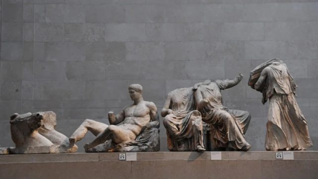 Αποκάλυψη για τα Γλυπτά του Παρθενώνα: Tο «τέχνασμα» για την επιστροφή τους και οι μυστικές συνομιλίες Ελλάδας-Βρετανίας (video)