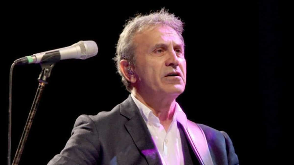 «Έχω σπίτι, ένα δεύτερο εξοχικό και αυτοκίνητα»: Ο Γιώργος Νταλάρας αποκάλυψε την τεράστια περιουσία του