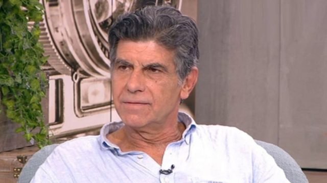 “Ψυχρολουσία” από τον Γιάννη Μπέζο – “Έκοψε” τον βήχα με την ατάκα του