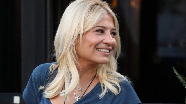 Θα τρίβετε…τα μάτια σας: Τόσες χιλιάδες ευρώ παίρνει κάθε μήνα η Φαίη Σκορδά από τον ΣΚΑΪ