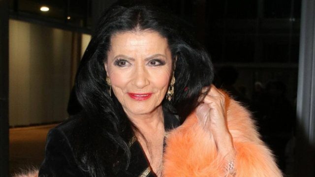 «Τα έχω όλα σε…»: Αποκαλυπτική η Ζωζώ Σαπουντζάκη για τη διαθήκη της