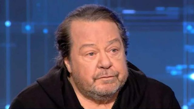 Σπαραγμός για τον Γιάννη Πάριο: «Έχω μια αδερφούλα που παιδεύεται 3,5 χρόνια…»