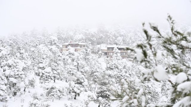 Νωρίτερα από ποτέ τα χιόνια φέτος: Τα Μερομήνια αποκαλύπτουν τον πραγματικό καιρό που θα έχουμε Χριστούγεννα και Πρωτοχρονιά!