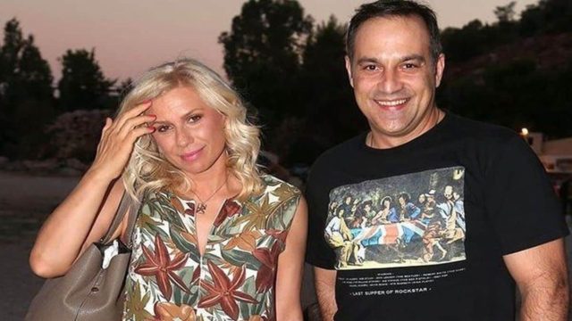 Πριν γίνουν “δυο ξένοι”: Αυτό ήταν το σπίτι που στέγαζαν την οικογένειά τους ο Κρατερός Κατσούλης και η Κατερίνα Καραβάτου