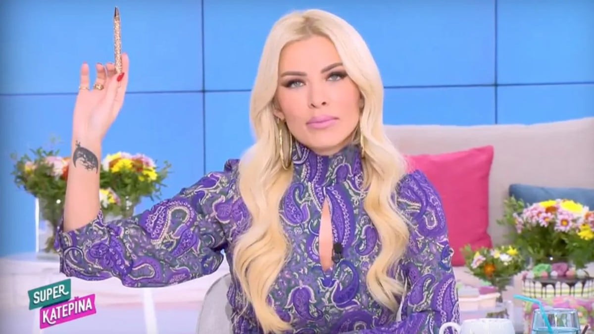 Στα πατώματα on air η Κατερίνα Καινούργιου – «Στεναχωριέμαι, δεν μπορώ…»