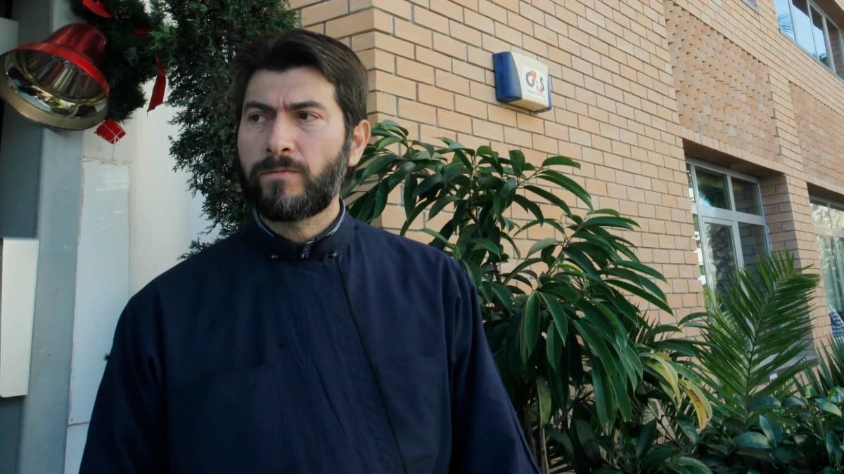 Κιβωτός του Κόσμου: Τέλος χρόνου για τον Πατέρα Αντώνιο – Εισαγγελική έρευνα για υπεξαίρεση και «ξέπλυμα»