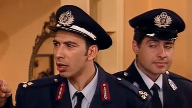 Θυμάστε τον αστυνομικό που συνέλαβε τον Κατακουζηνό στο «Κωνσταντίνου και Ελένης»; Θα τρομάξετε να τον αναγνωρίσετε!