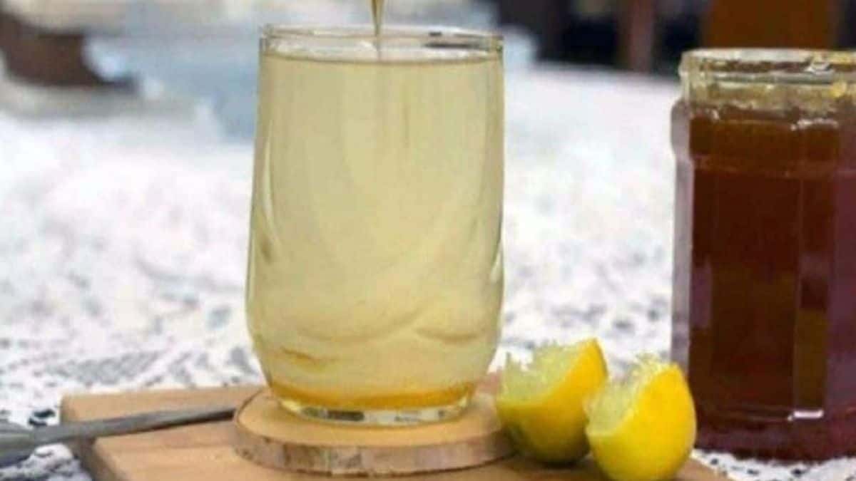 Αυτή η γυναίκα έπινε ζεστό νερό με μέλι και λεμόνι για έναν ολόκληρο χρόνο – Μαντέψτε τα αποτελέσματα!