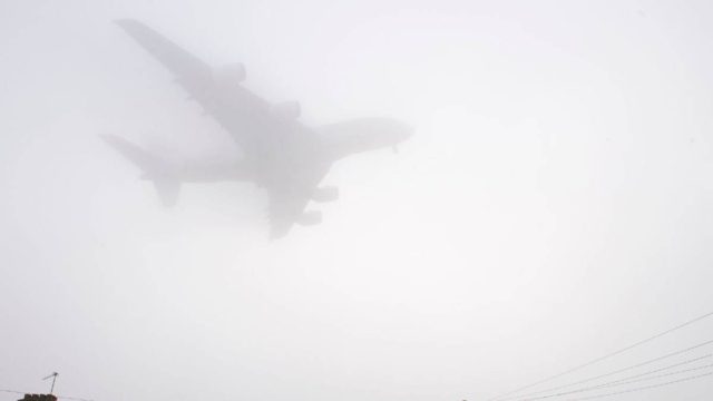 Λήξη συναγερμού στην πτήση που γύρισε Αθήνα: Έφτασαν Θεσσαλονίκη με δύο διαφορετικές πτήσεις οι επιβάτες
