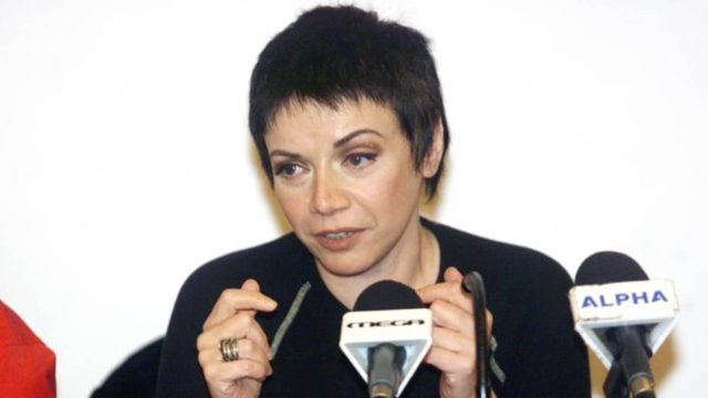 «Φωτιά και λάβρα» οι αποκαλύψεις για τη ζωή της Μαλβίνας Κάραλη: «Ήταν περίεργο πλάσμα…»