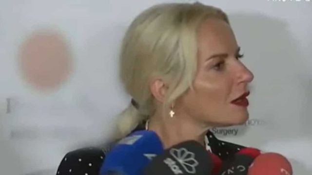 «Πάγωσε» η Μαρία Μπεκατώρου: Η ερώτηση δημοσιογράφου που την έφερε σε αμηχανία (Video)