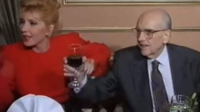 «Προσπαθούσαν να του κάνουν ανάνηψη και…»: Η αποκάλυψη της Δήμητρας Λιάνη για το βράδυ που πέθανε ο Ανδρέας Παπανδρέου