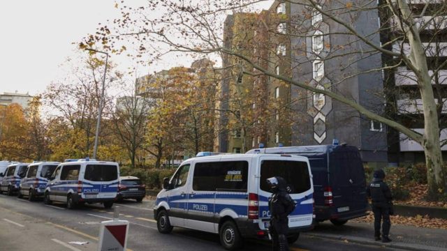 Συναγερμός στη Δρέσδη: Αναφορές για ομηρία σε εμπορικό κέντρο – Σε εξέλιξη επιχείρηση της αστυνομίας