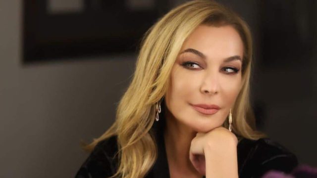 «Πόσα πήρες σήμερα από τον γιατρό για να…»: Σούσουρο με την Τατιάνα Στεφανίδου!