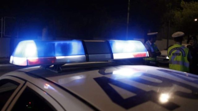 Σοβαρό τροχαίο στη λεωφόρο Ποσειδώνος: Έχει διακοπεί η κυκλοφορία των οχημάτων στην Παραλιακή