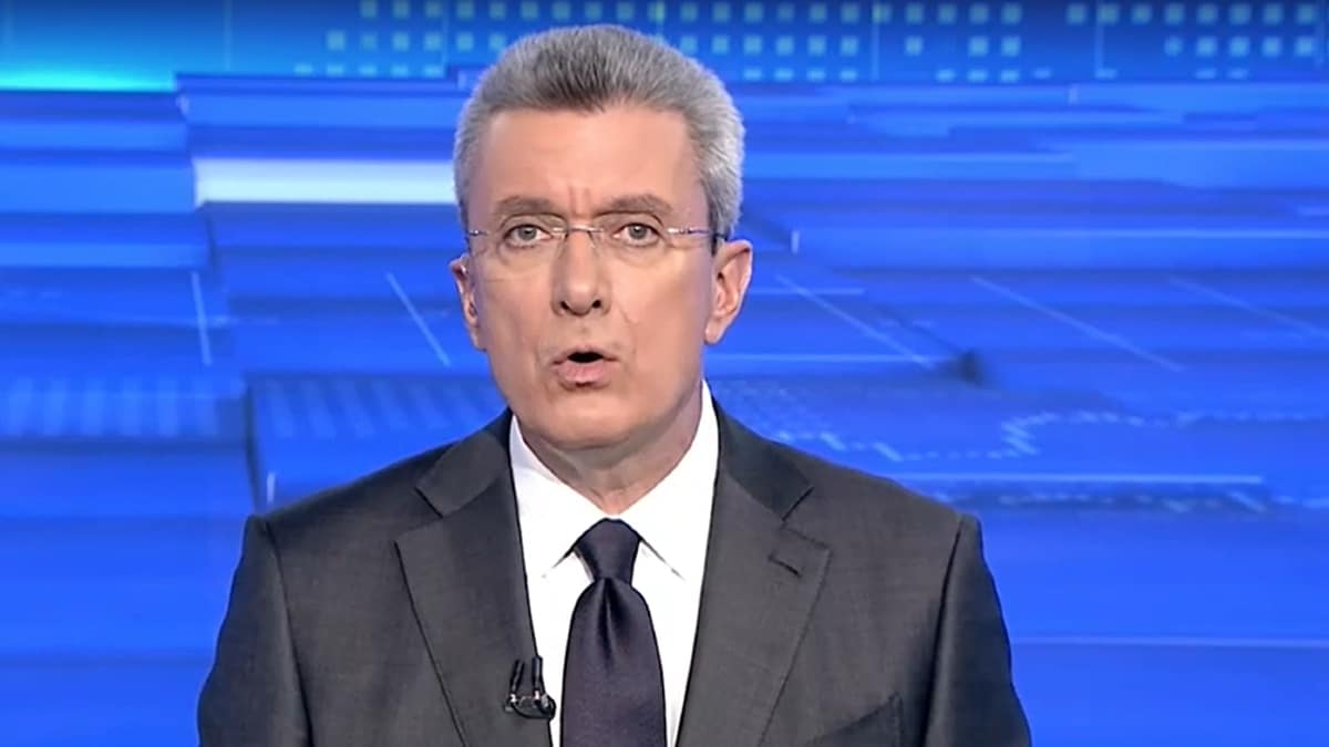 Σε ελεύθερη πτώση ο Νίκος Χατζηνικολάου – Στιγμές οδύνης στον ΑΝΤ1