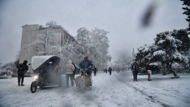 Χειμερινό ηλιοστάσιο 2022: Η μεγαλύτερη νύχτα του χρόνου – Πότε πέφτει