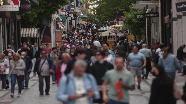 Δευτέρα 2 Ιανουαρίου: Τι θα είναι ανοιχτό και τι όχι; – Τι ισχύει με τα εμπορικά καταστήματα;