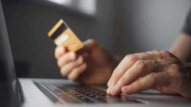 Νέα ηλεκτρονική απάτη – Συναγερμός για τους Έλληνες καταναλωτές