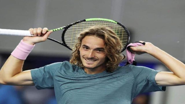 Australian Open: Σίφουνας ο Τσιτσιπάς φέυγει για τρίτο γύρο με 3-0 απέναντι στον Χιτζικάτα
