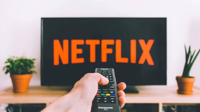 5 σειρές στο Netflix, με γυναίκες πρωταγωνίστριες, που εμπνέουν