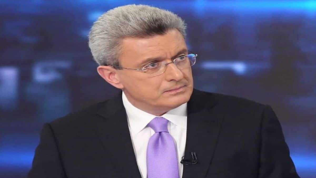 Κίνηση “ματ” από τον Νίκο Χατζηνικολάου – Ανατροπή στον ANT1