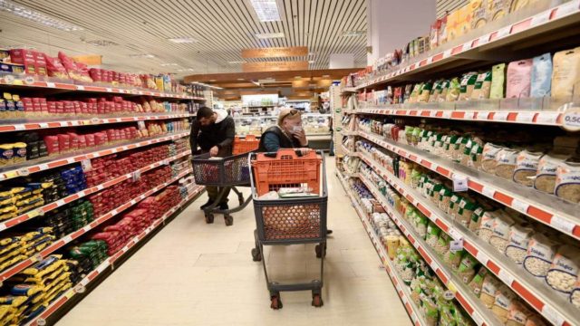 Σαρωτικές αλλαγές στα σούπερ μάρκετ – Πώς θα ψωνίζουμε στο εξής