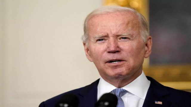 Νέοι μπελάδες για τον Μπάιντεν: Ακόμη 6 απόρρητα έγγραφα βρέθηκαν σε έρευνα στο σπίτι του