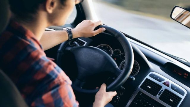 Χάρη στην Plan Rental Car οδηγώ το αμάξι των ονείρων μου
