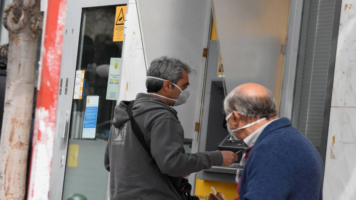 Ξεκίνησε η αντίστροφη μέτρηση για τις «φουσκωμένες» συντάξεις – Αναλυτικά οι ημερομηνίες για όλα τα Ταμεία