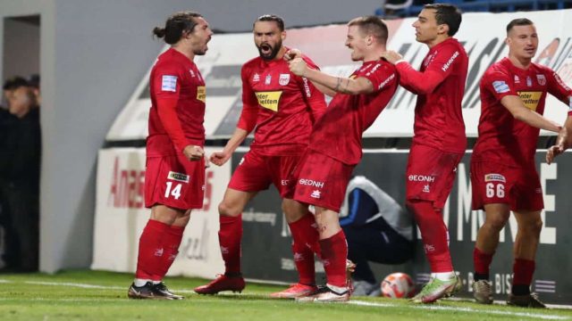 Super League / Ιωνικός-Βόλος (0-1): «Θηλιά» στους Νικαιώτες και αντεπίθεση για play offs (Video)