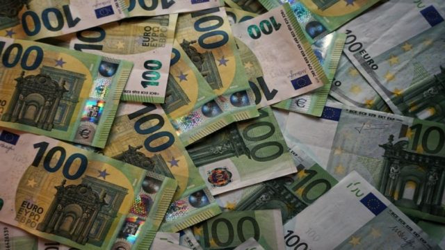 Έκτακτο επίδομα 450 ευρώ: Ποιοι το δικαιούνται – Πώς θα κάνετε την αίτηση