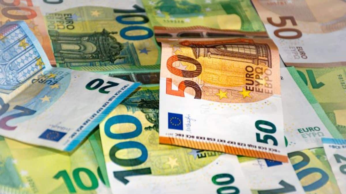 «Μπόνους» 300 ευρώ επίδομα για άνεργους – Ποιες οι προϋποθέσεις