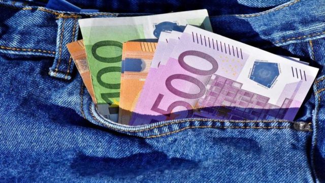 «Βόμβα» με νέο μπόνους και επίδομα – Η μεγάλη αλλαγή το 2023