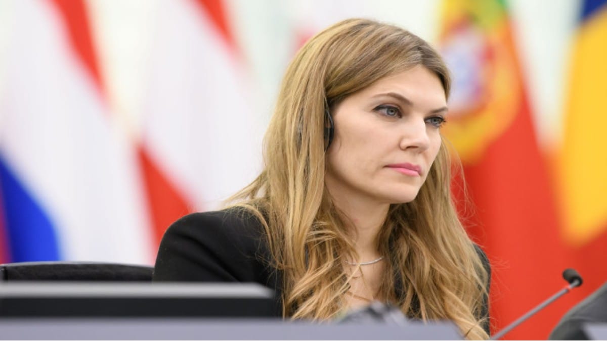 Εύα Καϊλή: «Σκηνές που θυμίζουν “Εξπρές του Μεσονυχτίου” – Και κομμάτια να με κάνουν…» – “Έσπασε” τη σιωπή της μετά την απόφαση να παραμείνει στη φυλακή (Video)