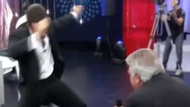 Έτριξαν τα πατώματα: Το λεβέντικο ζεϊμπέκικο που έκανε τον Πασχάλη Τερζή να παραμιλάει – Δεν φαντάζεστε ποιος είναι