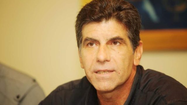 «Βόμβα» από Γιάννη Μπέζο: «Τα λεφτά που έχω βγάλει τα έφαγα σε…»