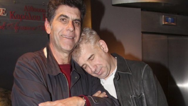 Αποκάλυψη “βόμβα” για το παρελθόν του Πέτρου Φιλιππίδη με τον Γιάννη Μπέζο – «Αυτοί οι δύο είχαν…» (Video)